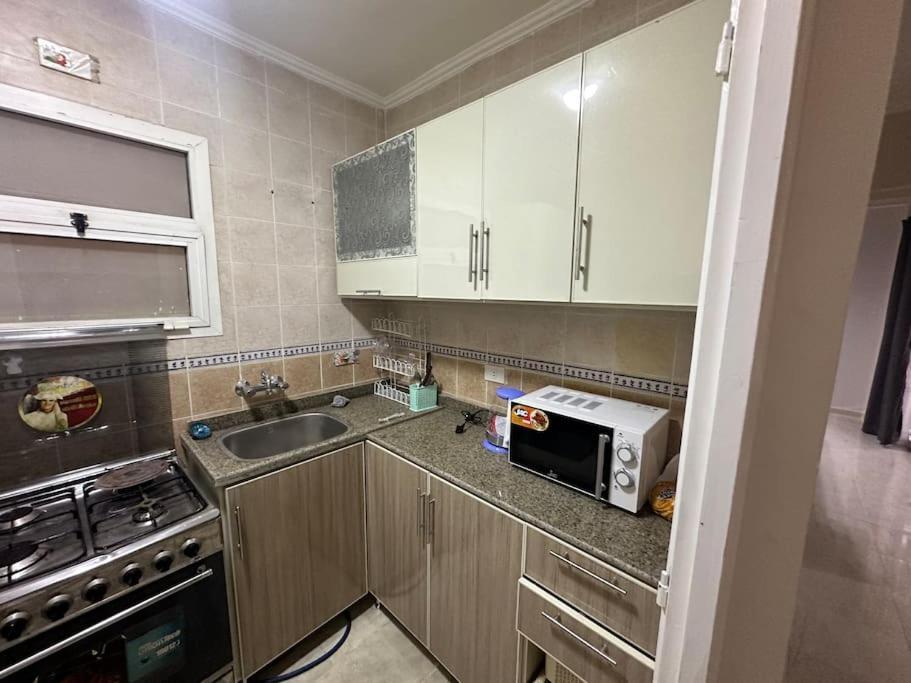 Modern Comforts Await! Spacious 2br 2bath W Free Wifi Stylish Furniture *