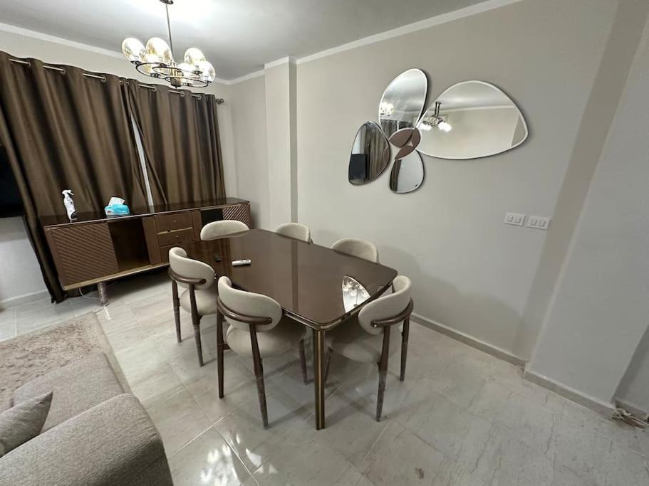 Modern Comforts Await! Spacious 2br 2bath W Free Wifi Stylish Furniture * Madinaty